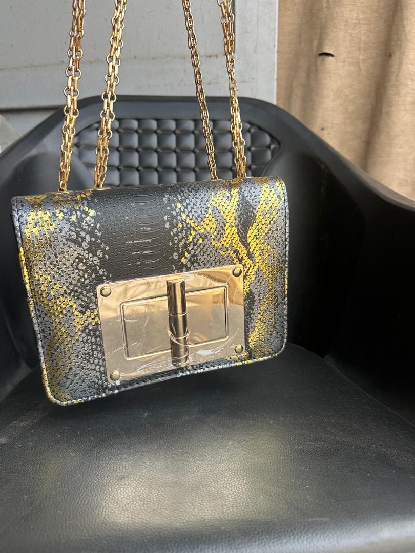Sac python argenté, Sacs femme · fermoir métal