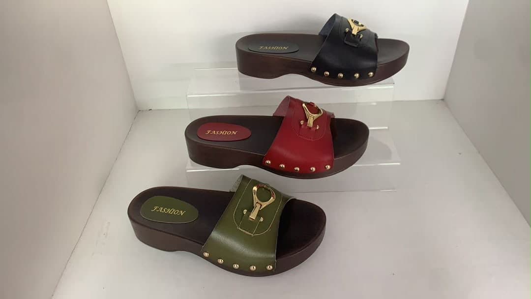 Mules bois & boucle, Chaussures femme · 3 coloris