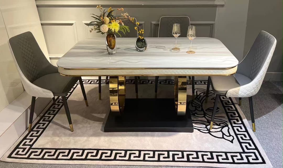 Table à manger anneaux dorés, Tables · pied design