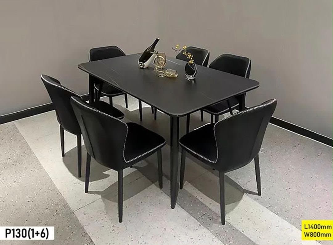 Table à manger noire, Tables · 1400×800mm